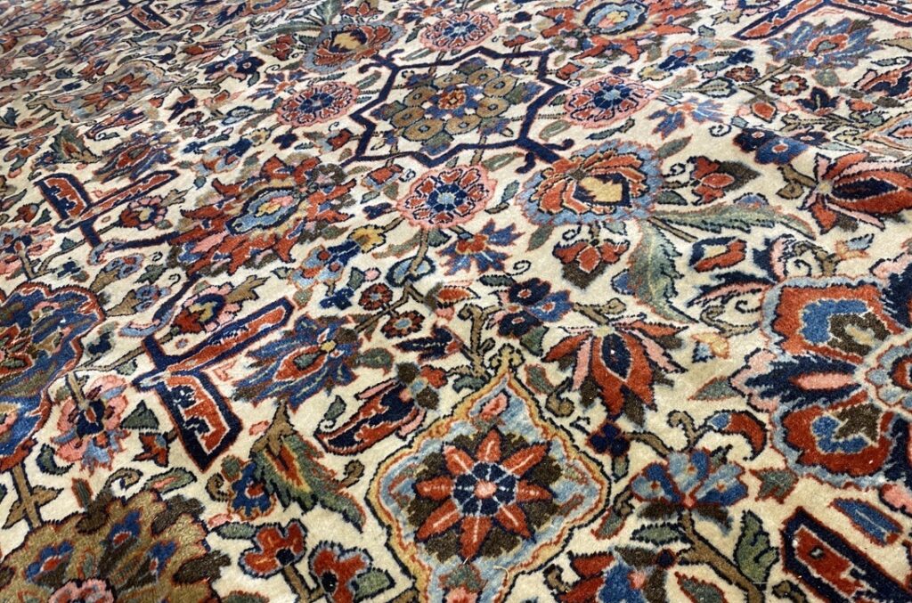 Superb Mid-Century Kashan Matta - Image 3