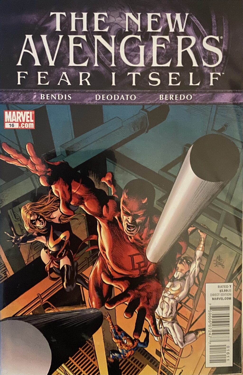 The New Avengers #16 (2010-2013) - Fear Itself Tie-In
