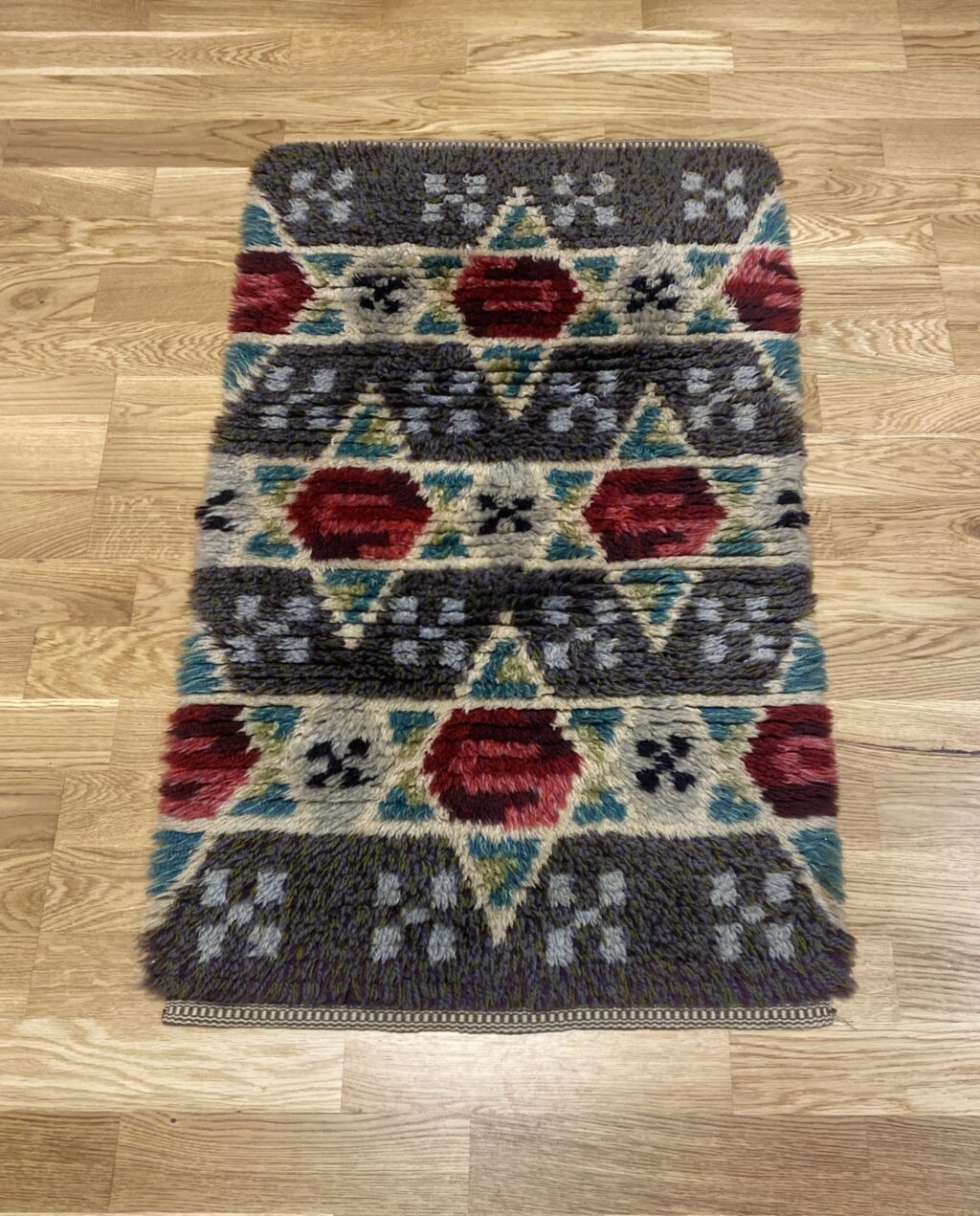 Retro Ryamatta (Starry)