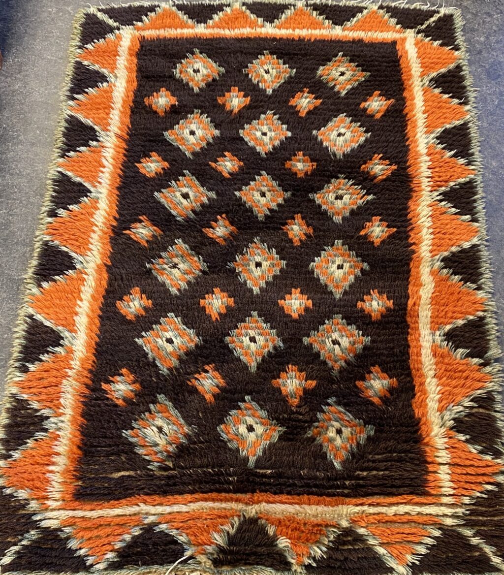 Retro Rug