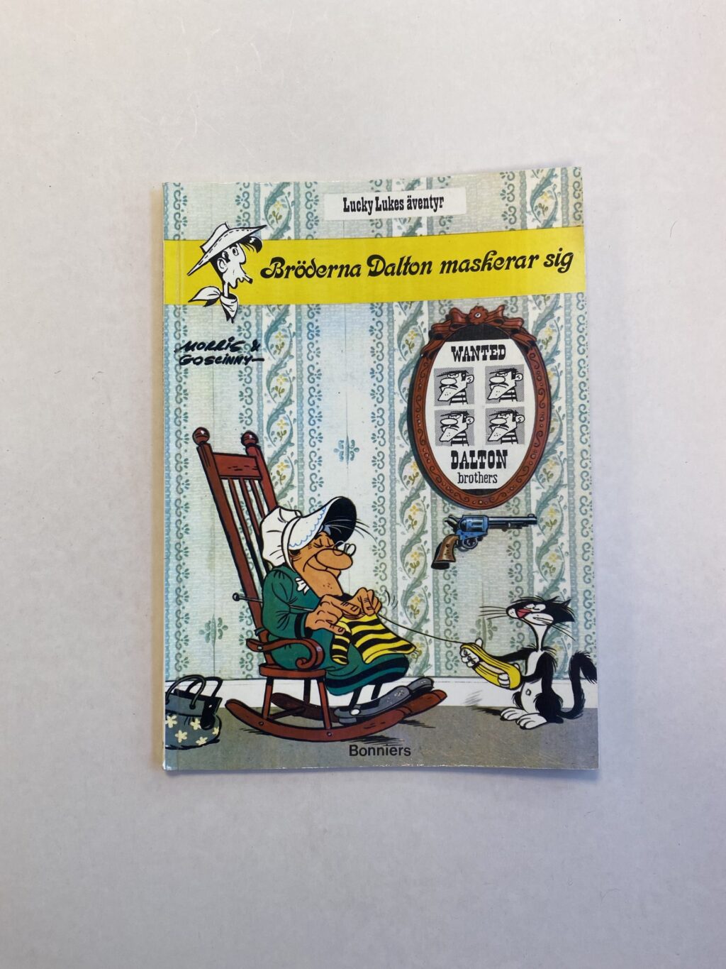 Lucky Lukes Äventyr 12 - Bröderna Dalton Maskerar Sig