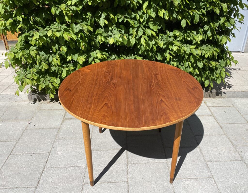 Runt 50-tals Matbord i Teak - Image 2