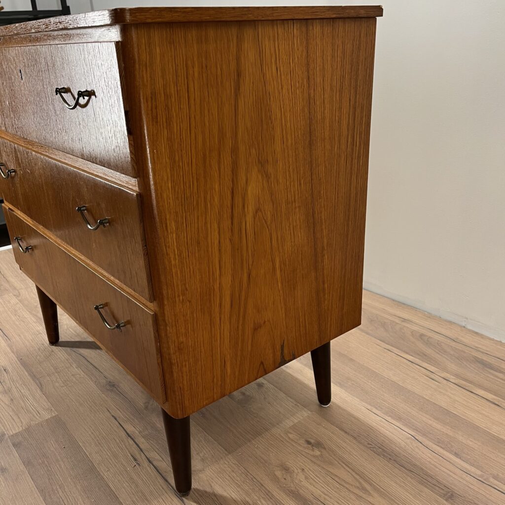 Teak Byrå -Renoveringsobjekt! - Image 3