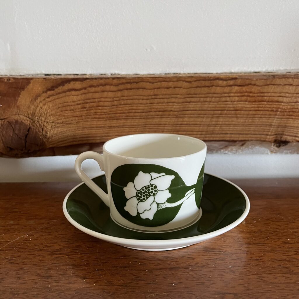 ”Fleur” Kaffekopp med Fat - Paul Hoff