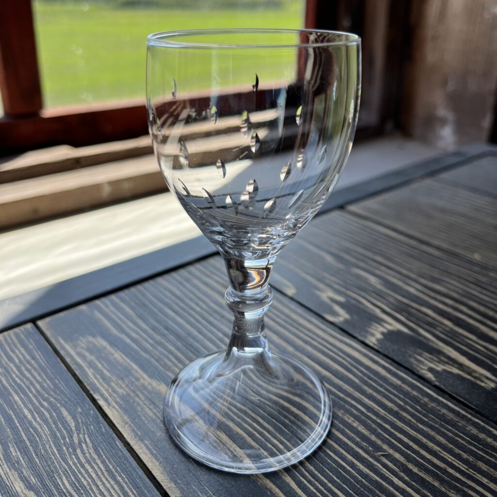 4st Sherry Glas med Slipad Jordgubbsdekor - Image 2
