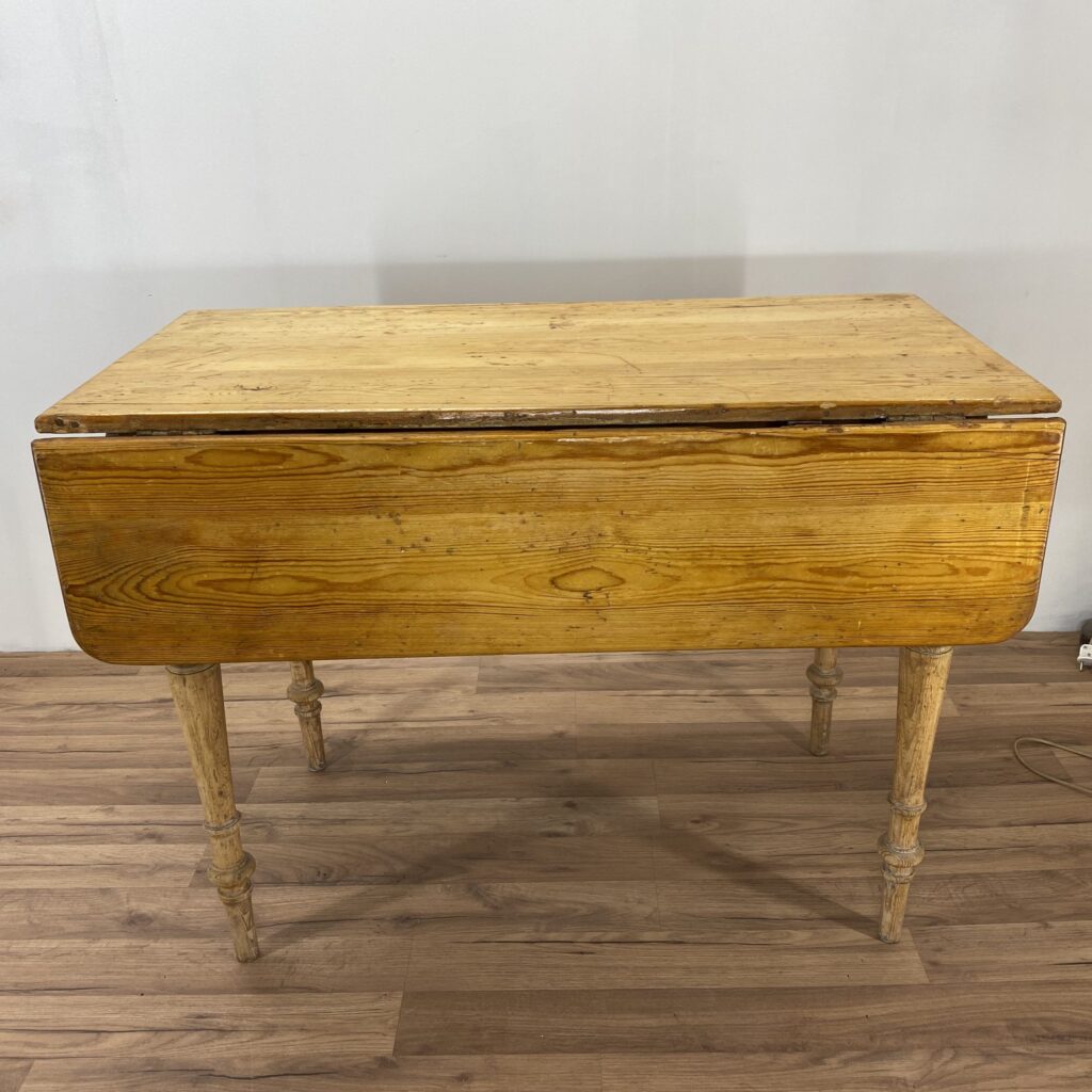 antikt furu bord antique pine table
