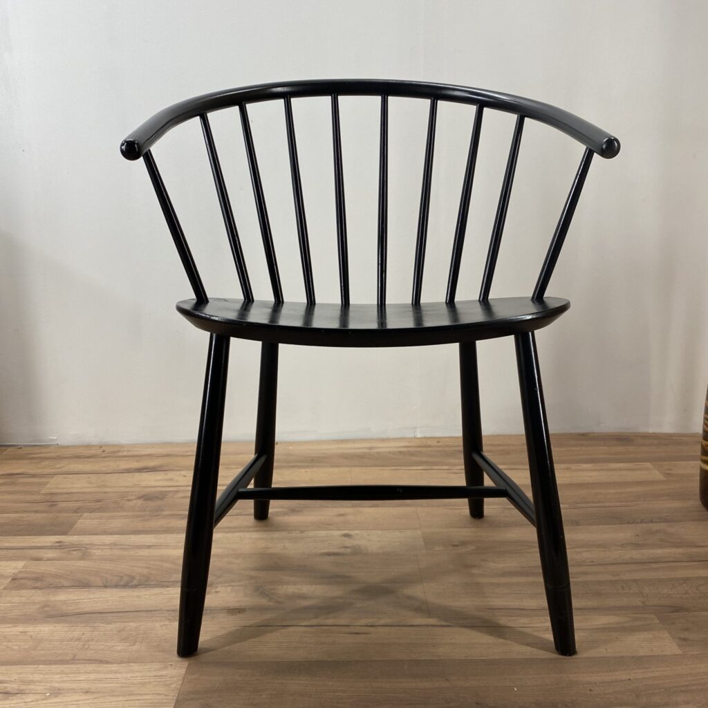 Retro danish chair Ejvind A. Johansson