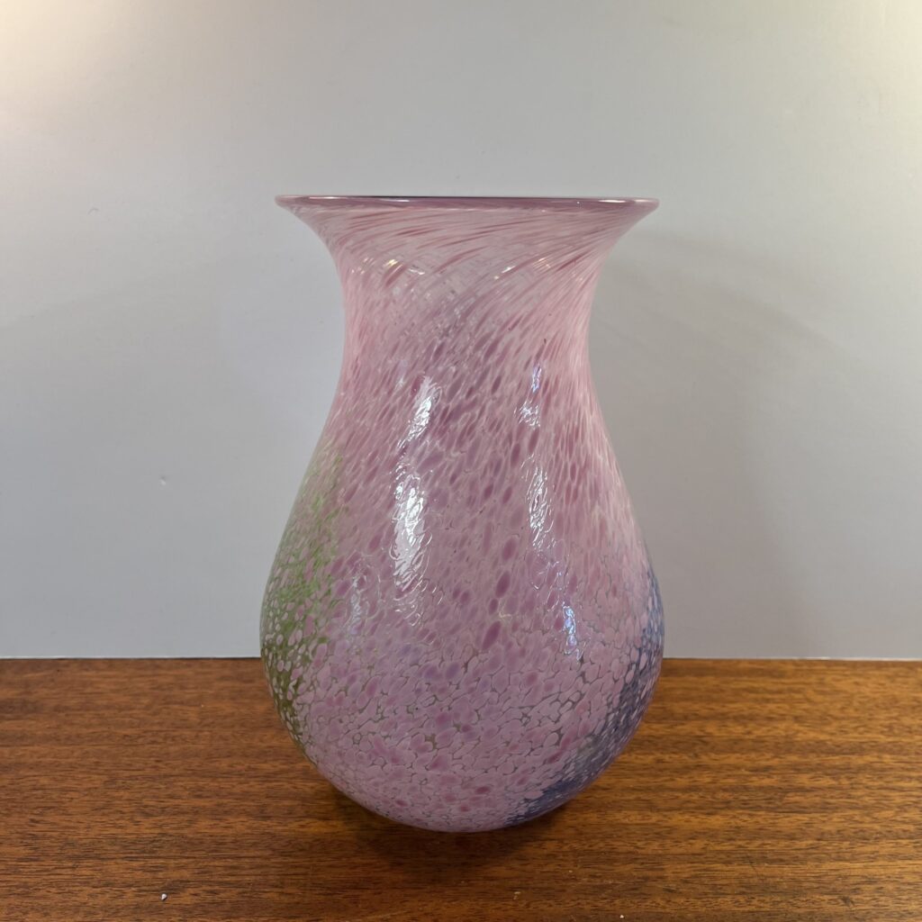 Pastel Vas - Ulrica Hydman-Vallien - Image 4