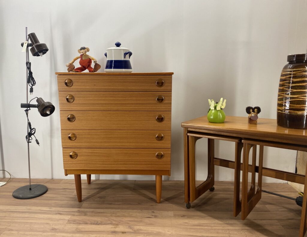 5 Lådig Byrå - Image 3