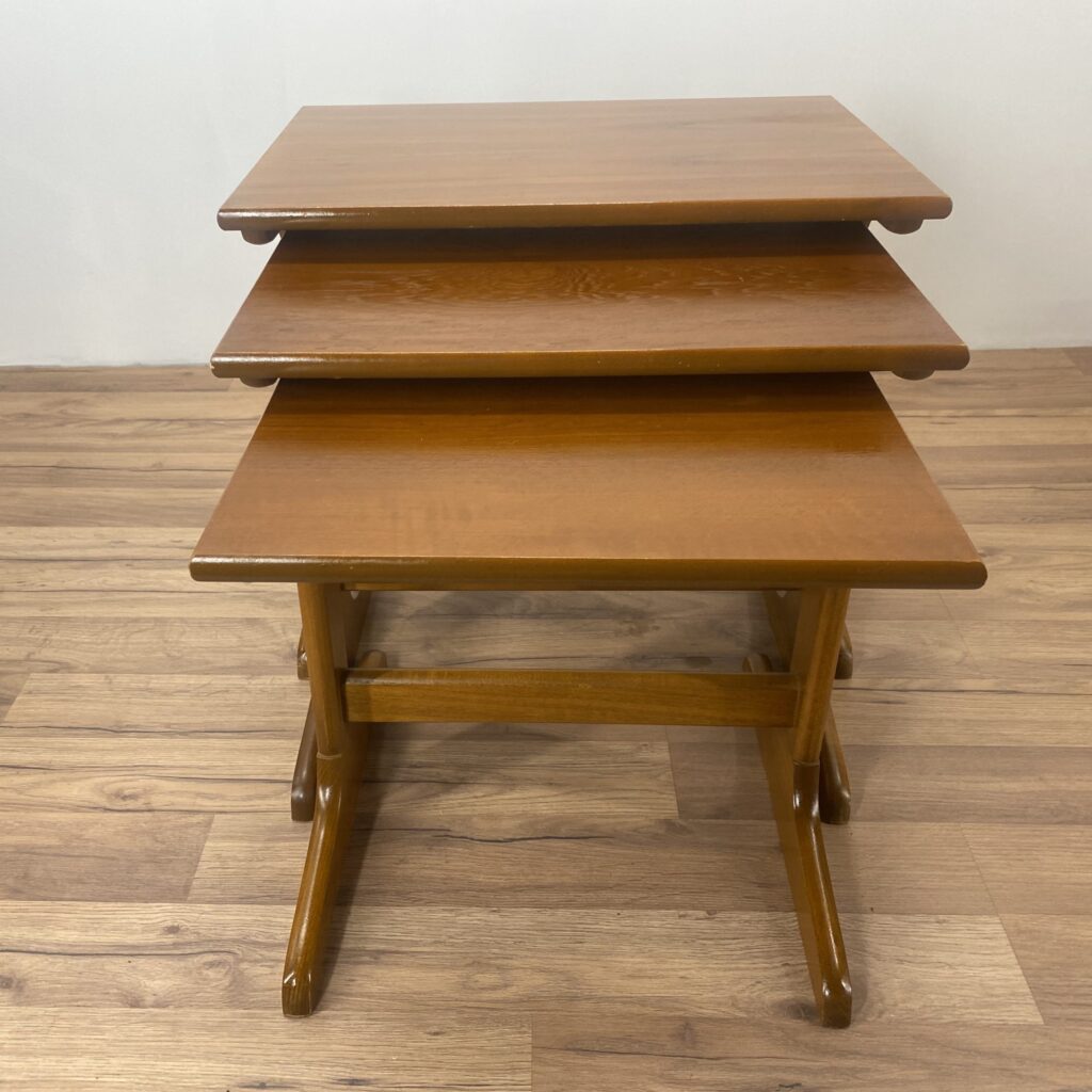 Retro G Plan Satsbord i Teak - Image 6
