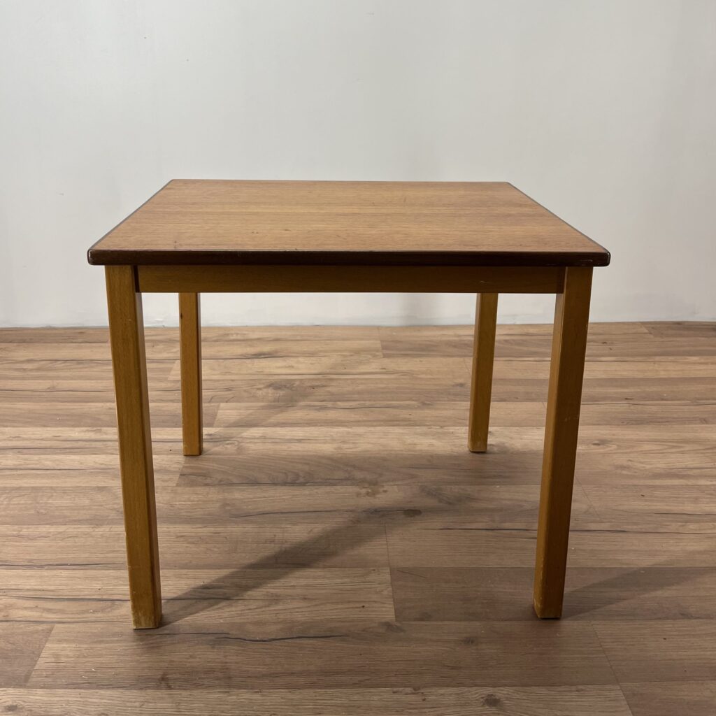 Teak Sidobord