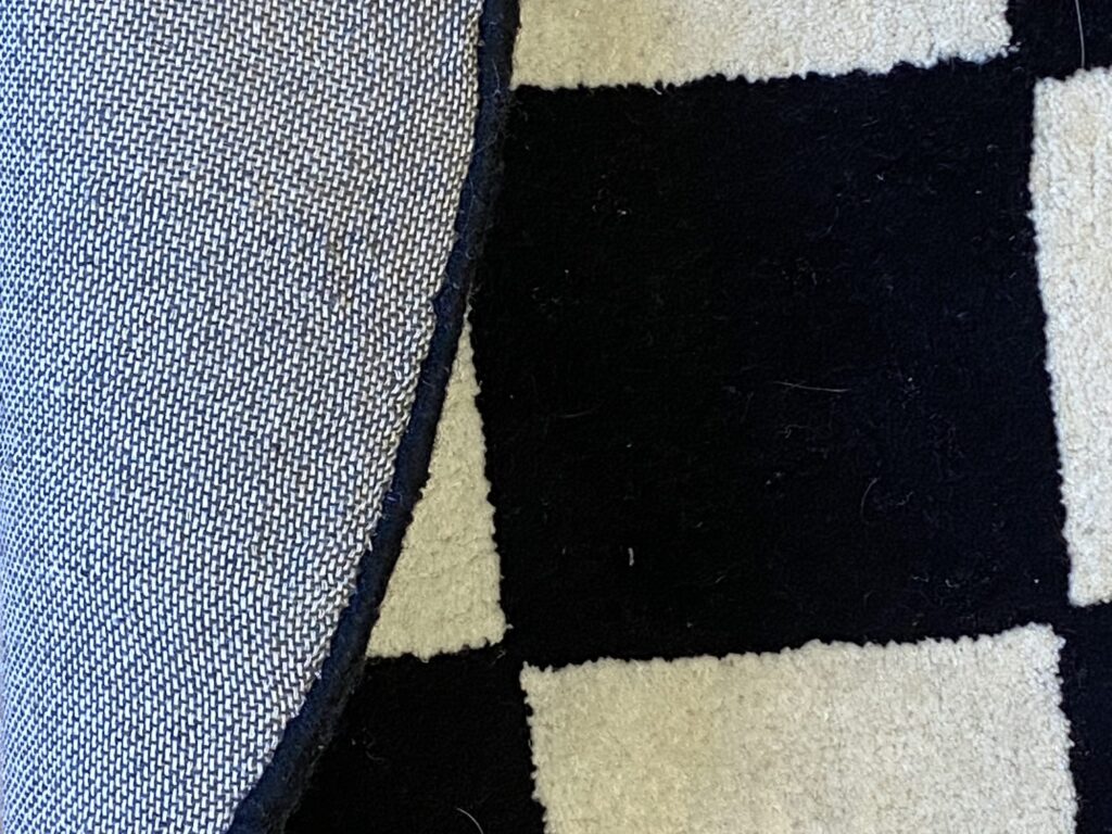 Hand tufted Rug