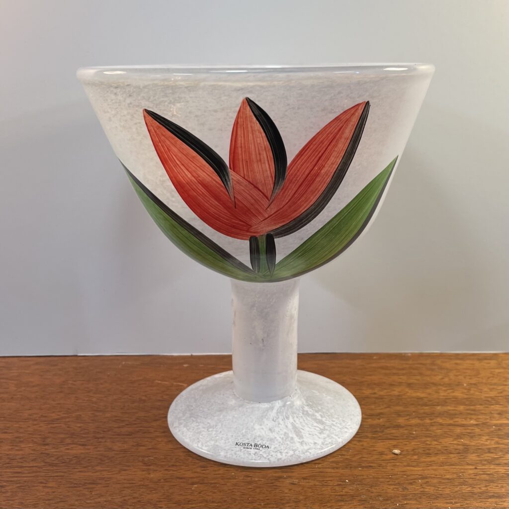 "Tulipa" Skål på Fot - Ulrica Hydman Vallien