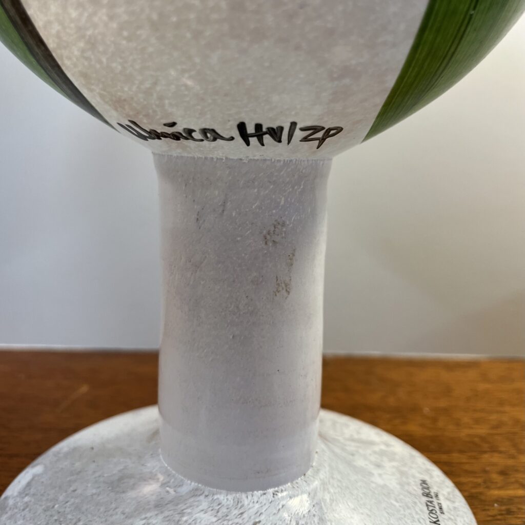 "Tulipa" Skål på Fot - Ulrica Hydman Vallien - Image 4