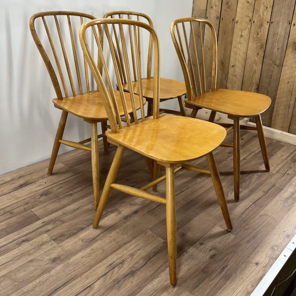 4st Pinnstolar med Böjd Rygg - Image 3