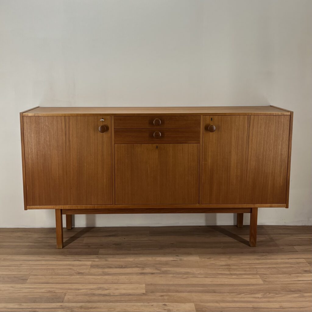Teak Sideboard med Barskåp - Breox