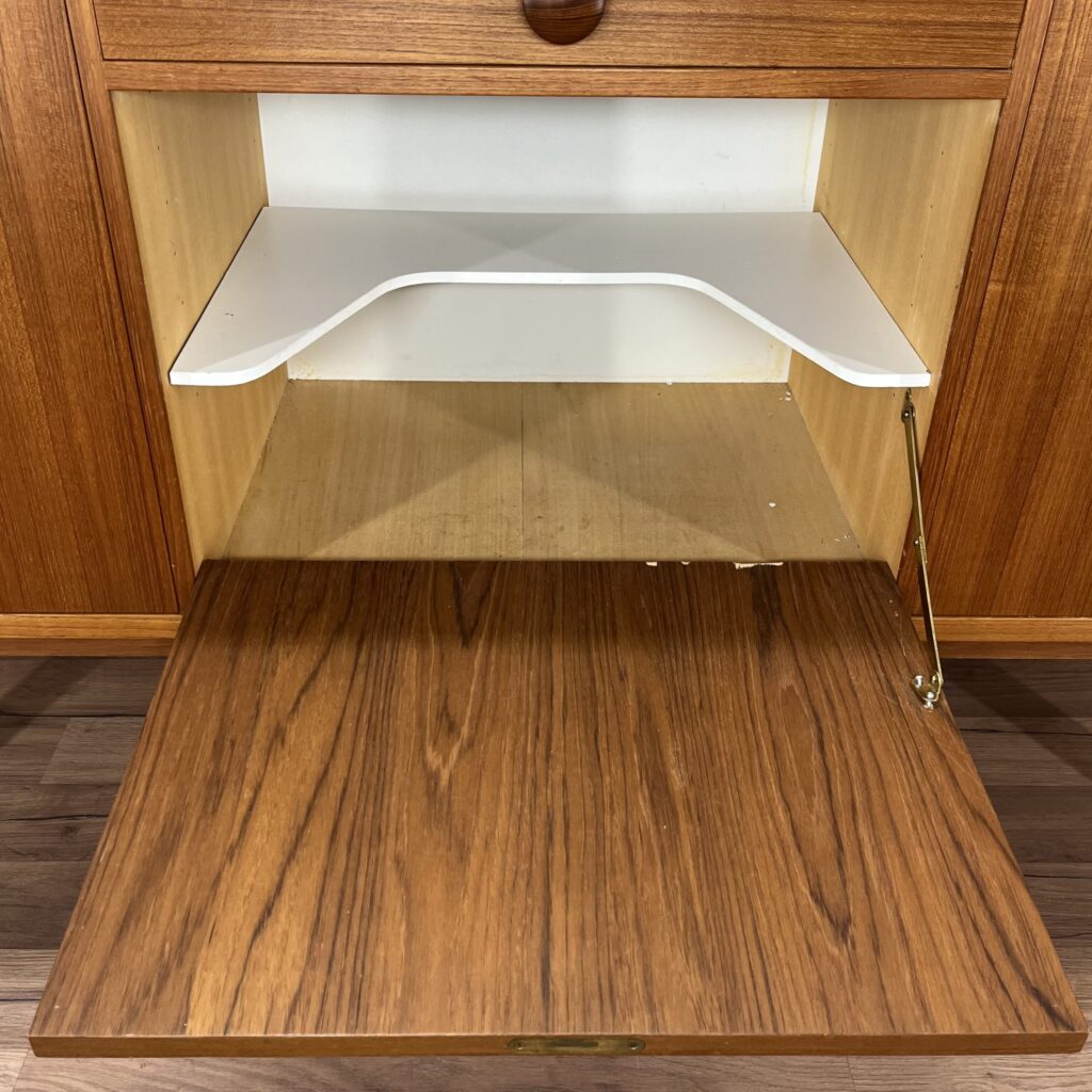 Teak Sideboard med Barskåp - Breox - Image 6