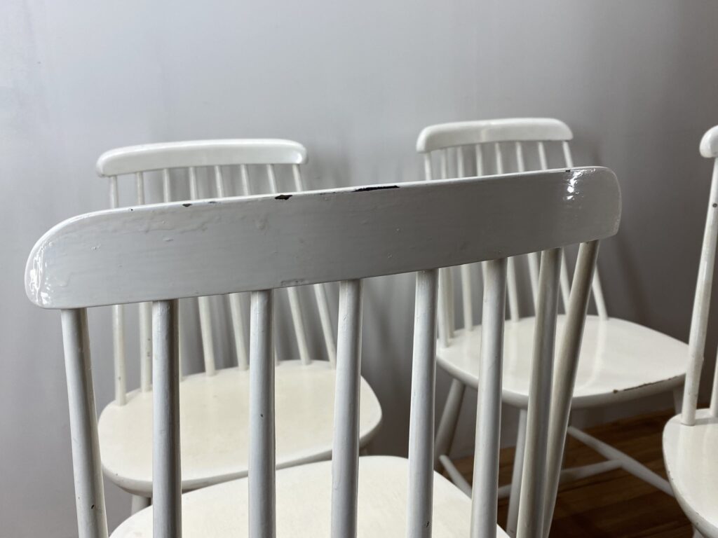 Mid-Century Pinnstolar - Image 5