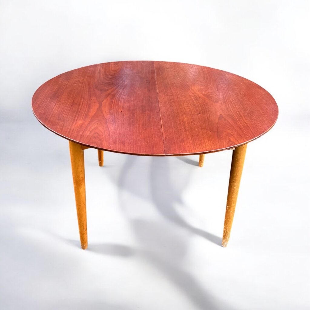 Stort Runt Teak Bord - Image 4