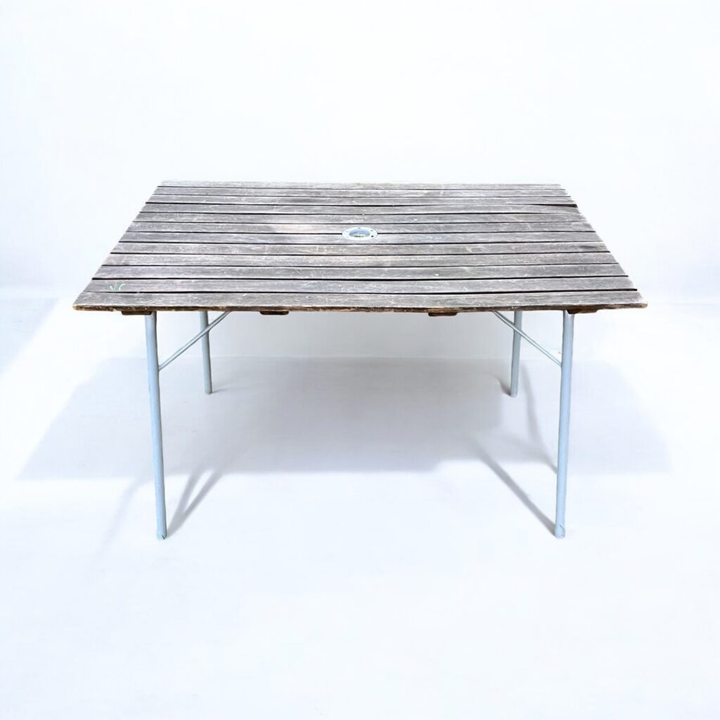 Trädgårdsbord med Metallben - Image 3