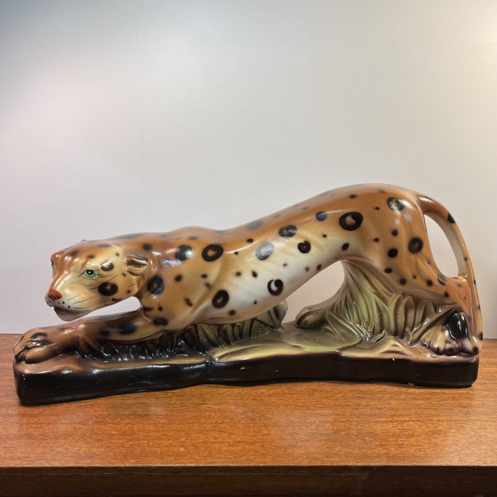 Italiensk Gepard Staty - 1920-tal