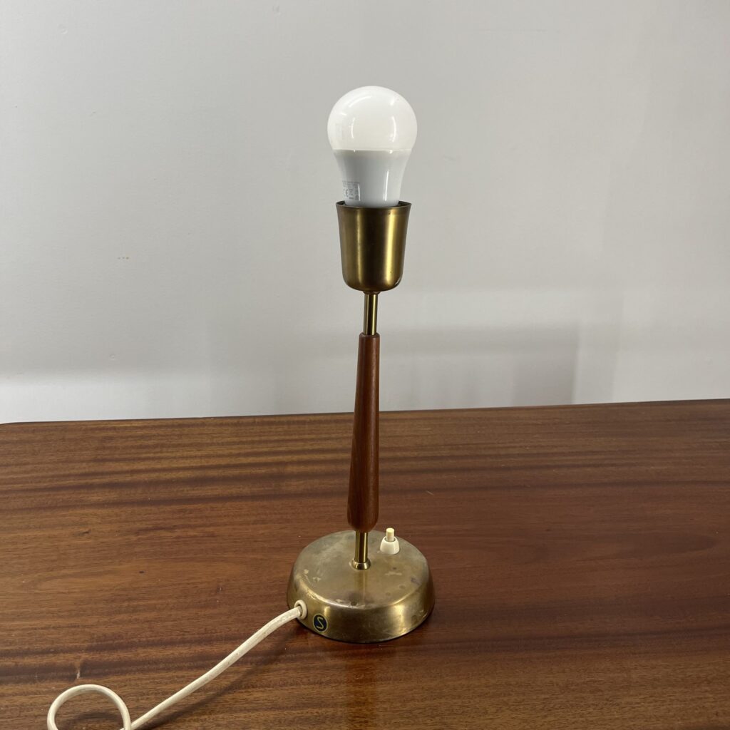 Bordslampa i Teak och Mässing - Image 3