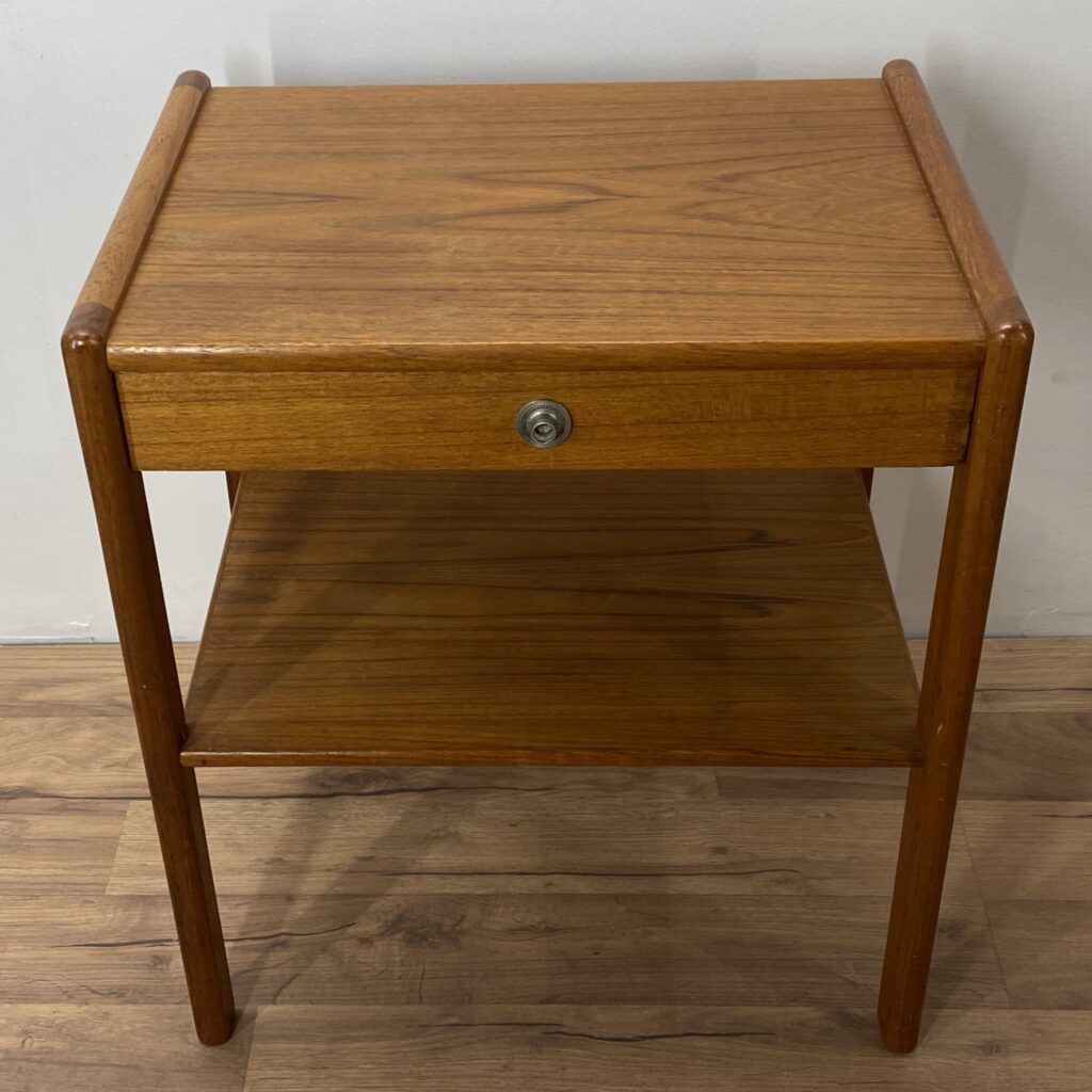 Snyggt Nattduksbord i Teak - Image 3