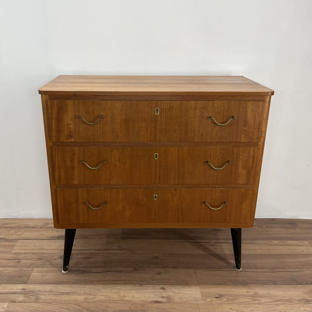 Teak Byrå med 3 Lådor