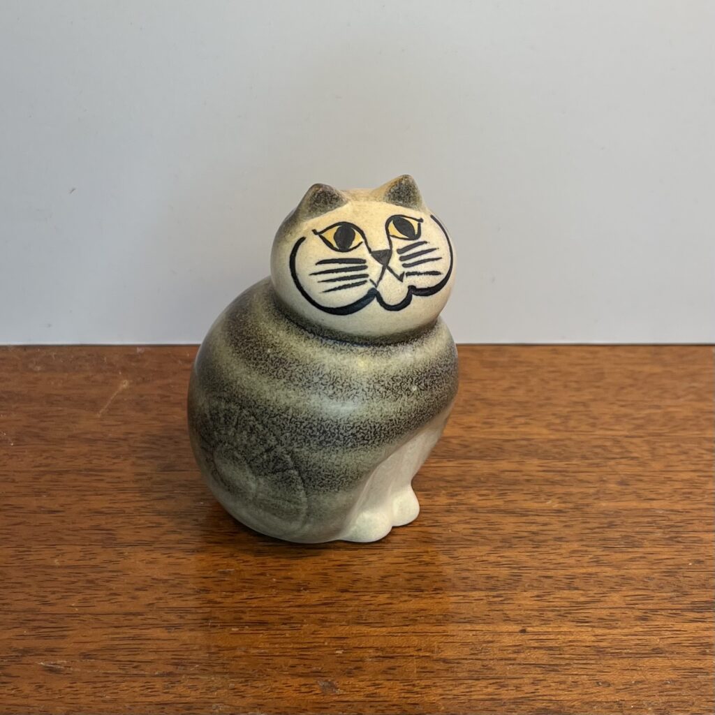Lisa Larson Mini Mia - Randig