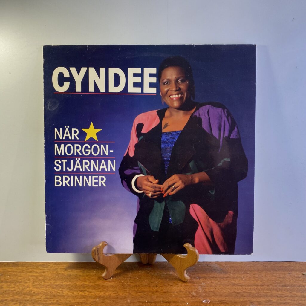 Cyndee - När Morgonstjärnan Brinner