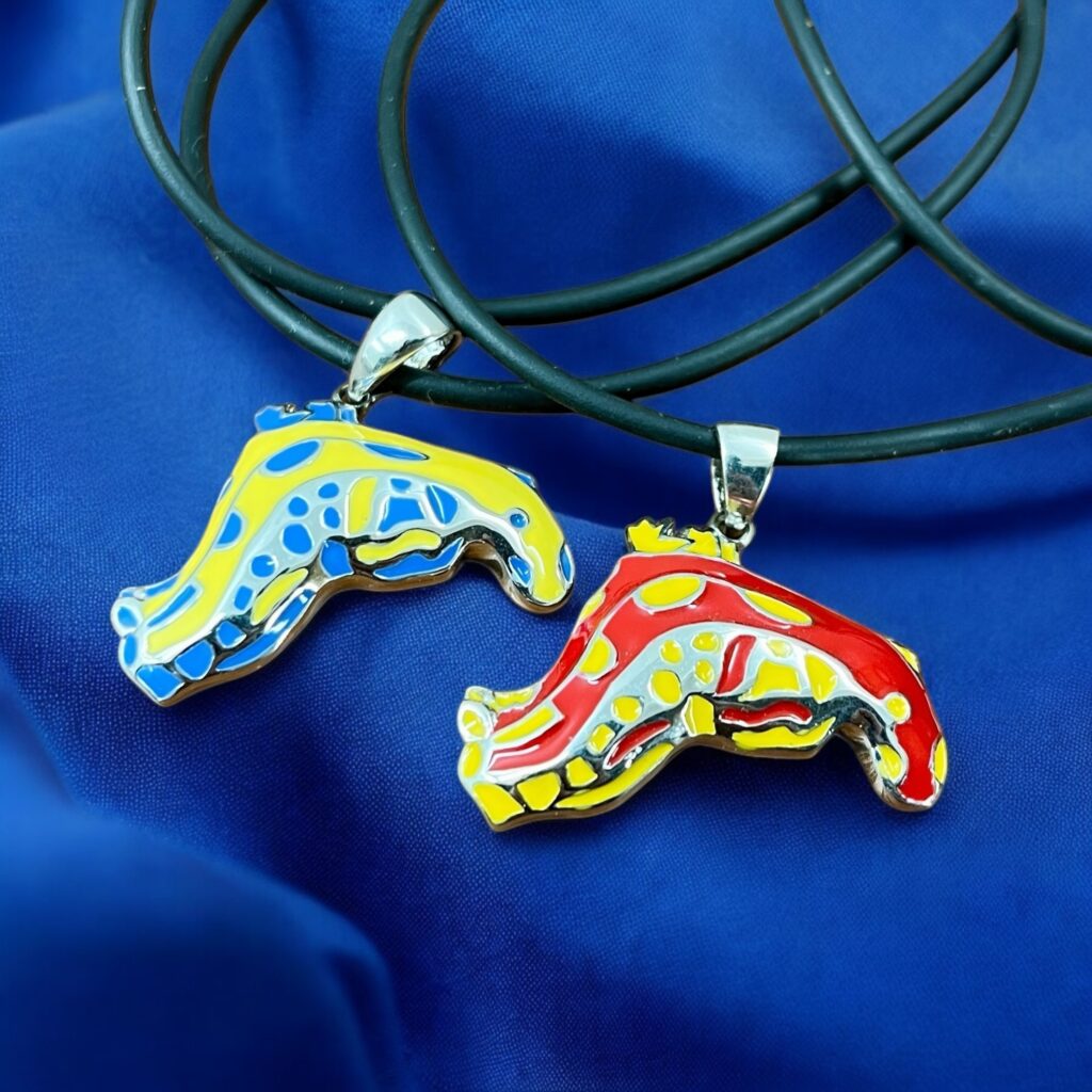 Halsband av Nakensnäcka i Silver och Emalj - Image 4