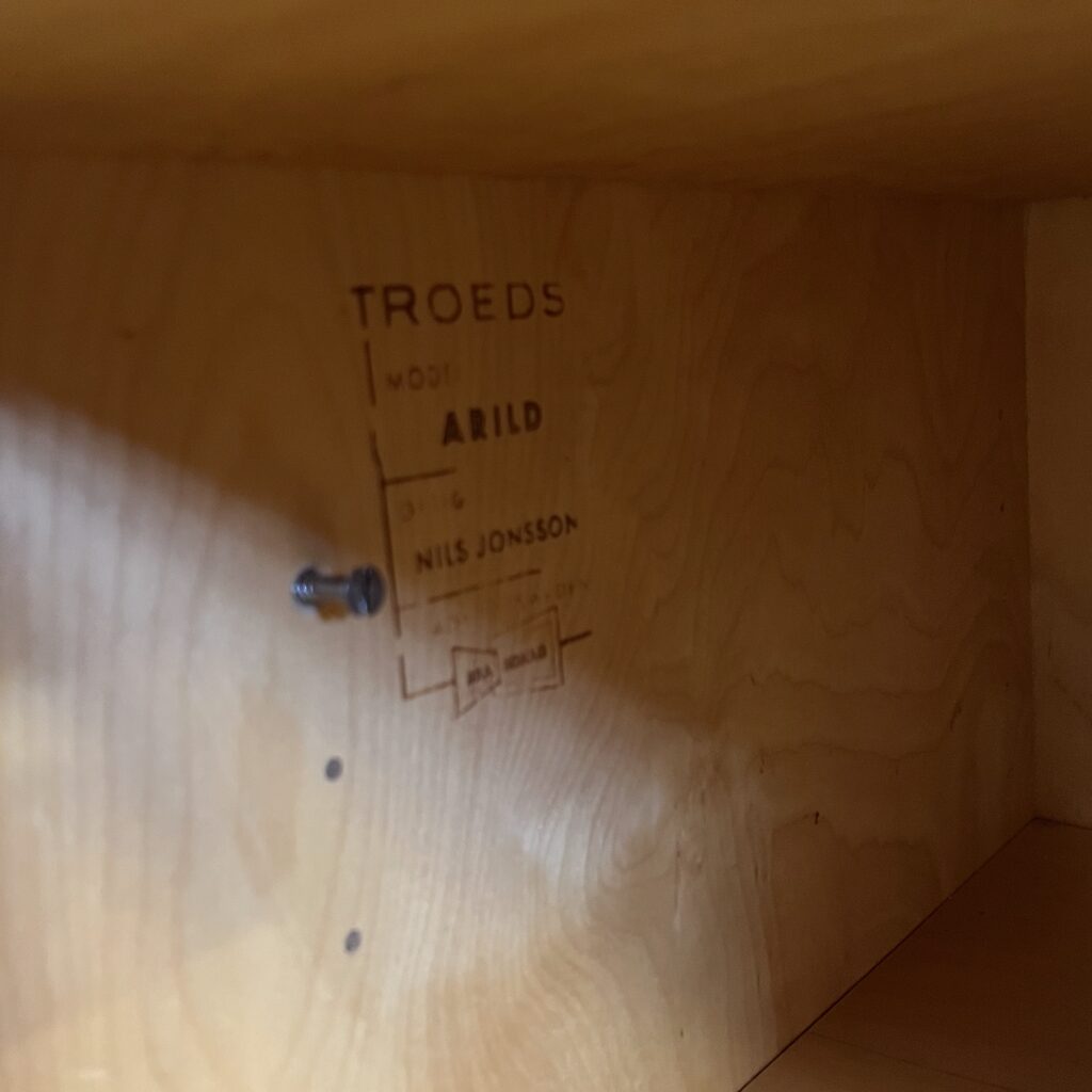 “Arild” Sideboard av Nils Jonsson för Troeds - Image 7