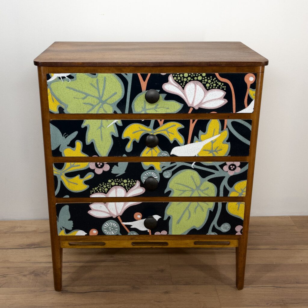 Tapetserad Teak Byrå - Image 8