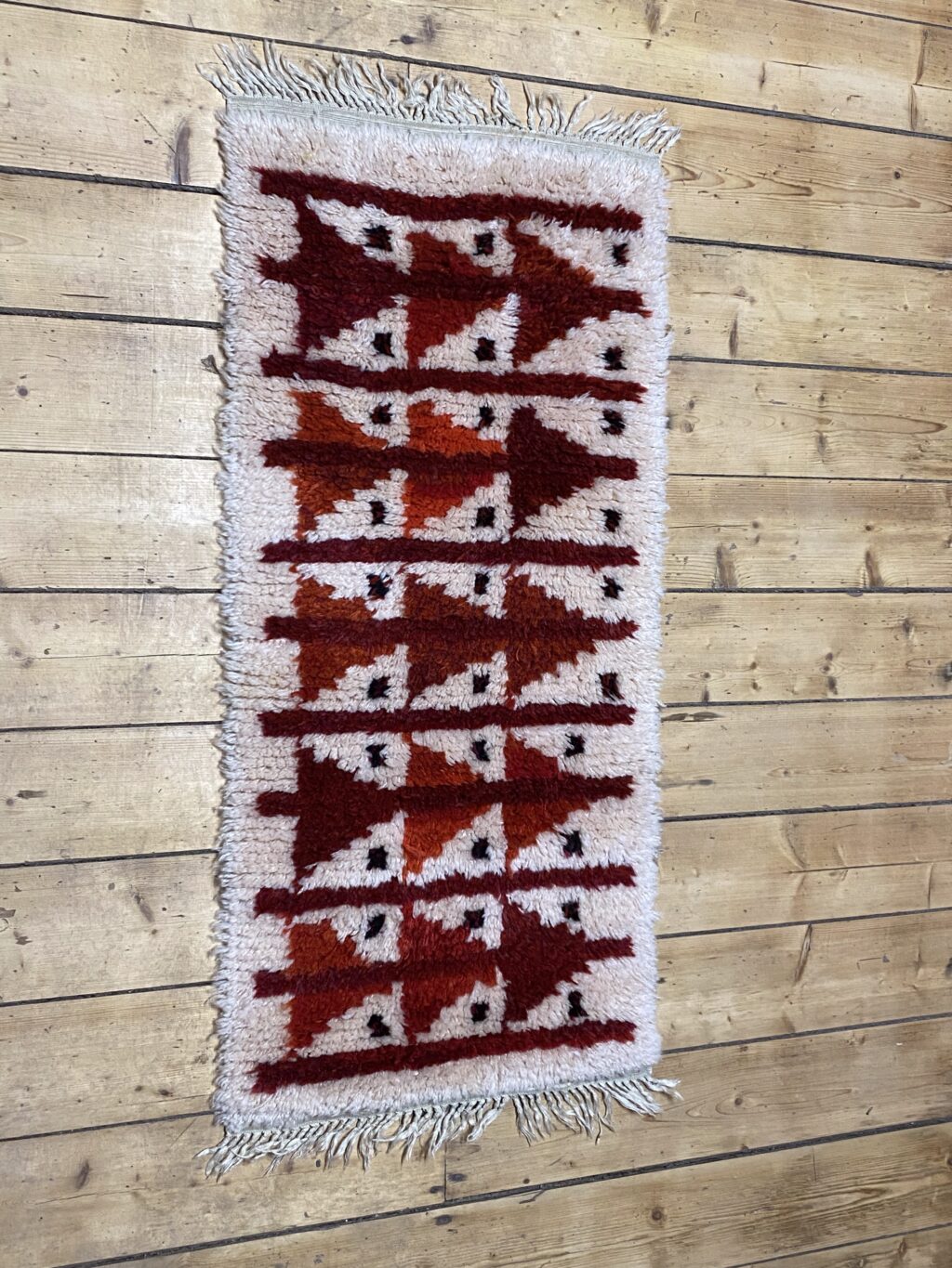 Retro Ryamatta - Forest Red - Image 3