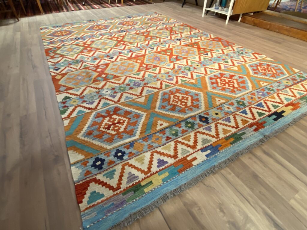 Handwoven Afghan Kelim - Image 2
