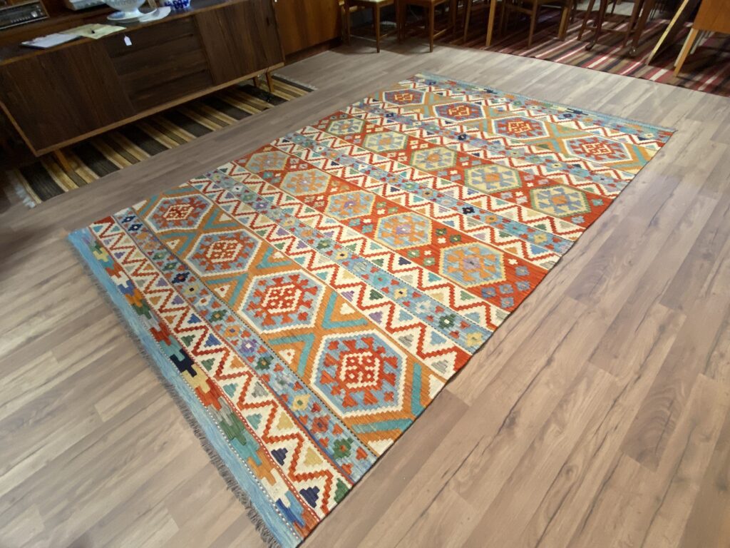 Handwoven Afghan Kelim - Image 3