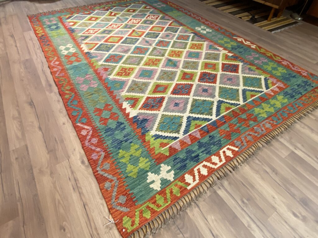 Handwoven Afghan Kelim - Image 2
