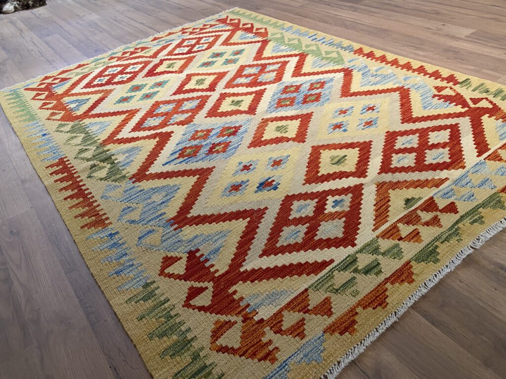 Handwoven Afghan Kelim - Image 2